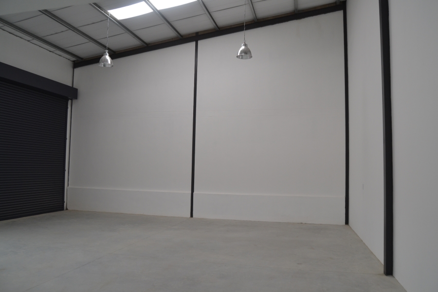 To Let Commercial Property for Rent in Rivergate Western Cape
